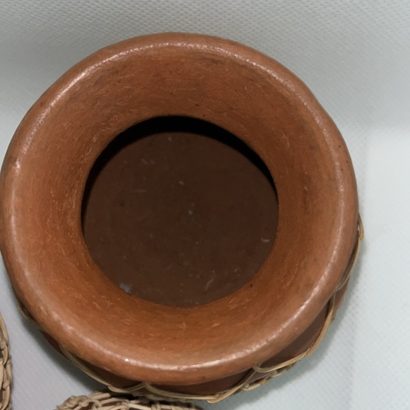 3 clay pots with woven overlay - Picture 7 of 13